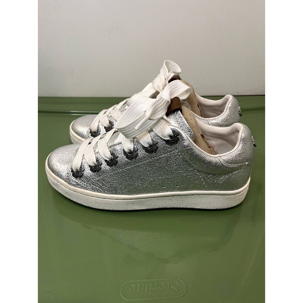 Coach C101 Silver Metallic Low Top Leather Sneakers Tea Rose Eyelets Size 7B - Picture 3 of 9